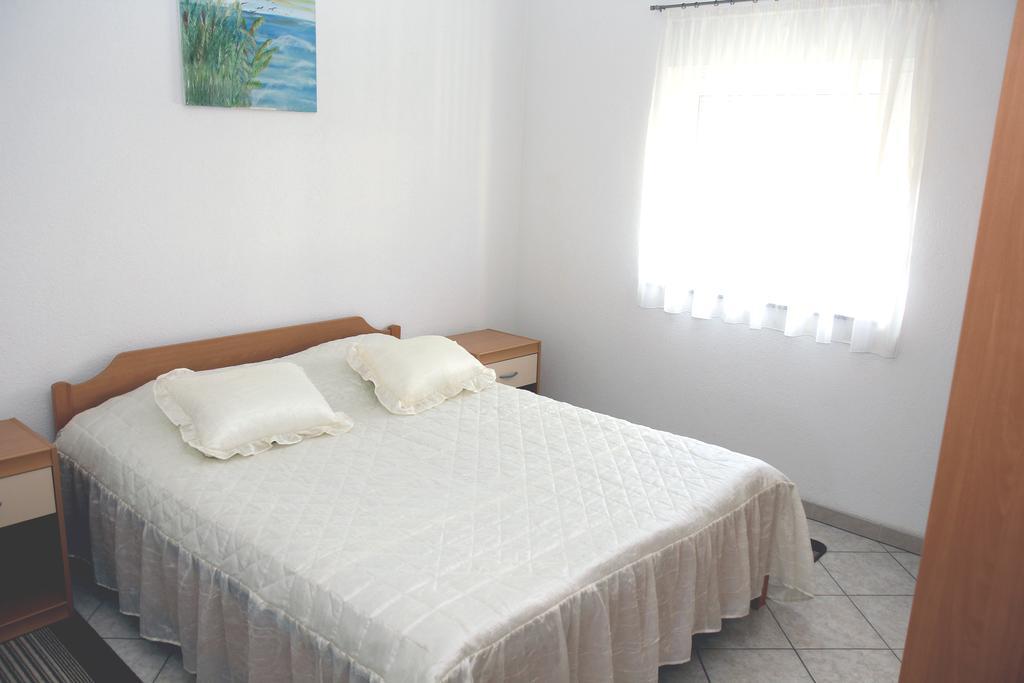 Apartments Kata Biograd Na Moru Bagian luar foto